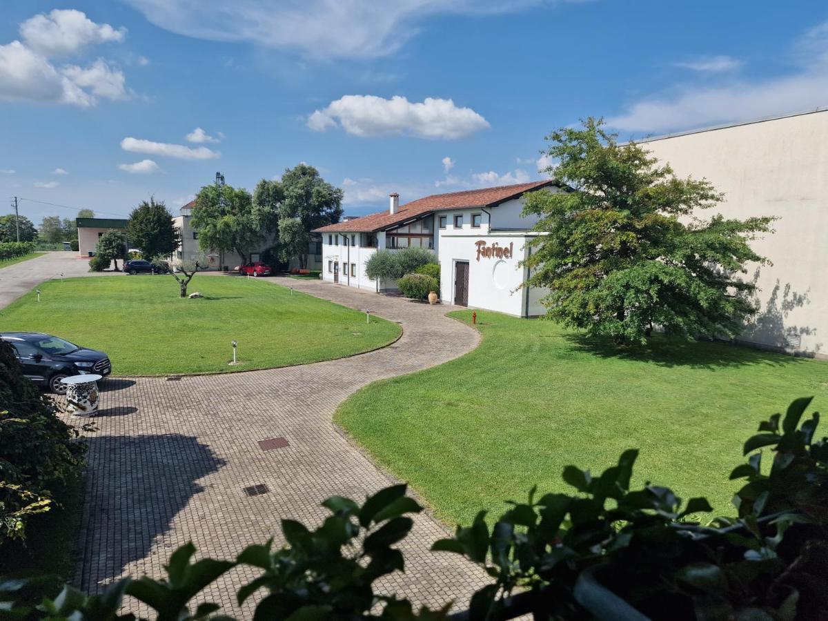 B&B Borgo Tesis Spilimbergo Bagian luar foto