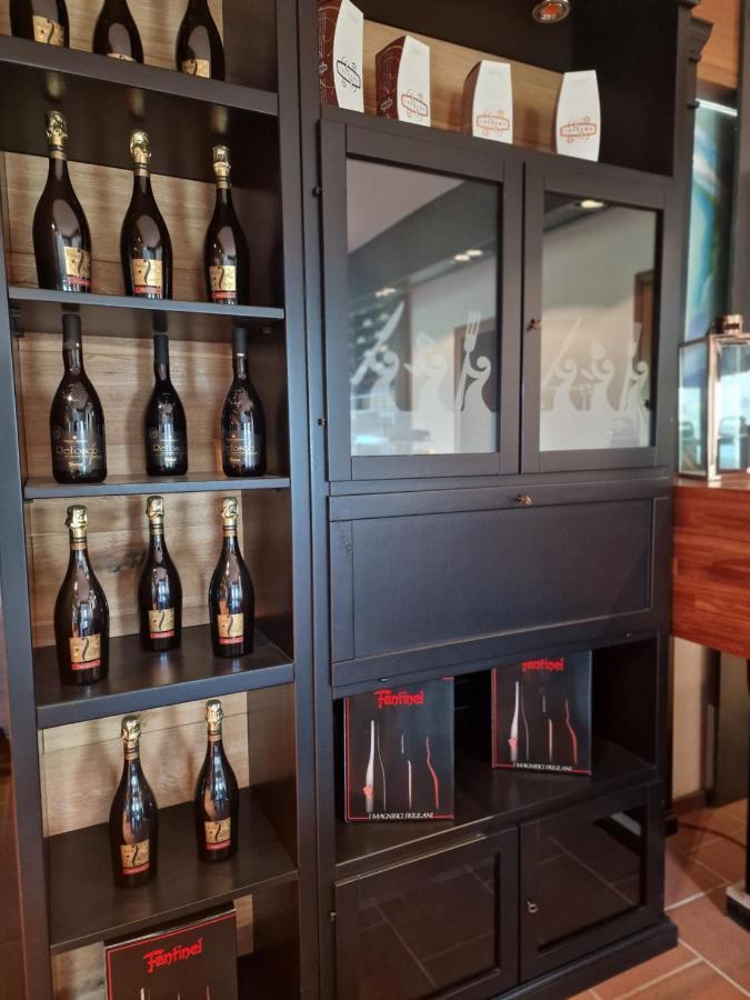B&B Borgo Tesis Spilimbergo Bagian luar foto