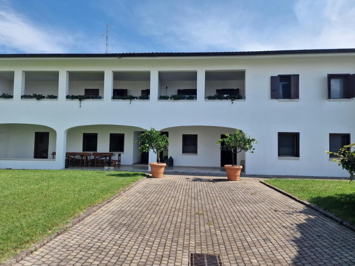 B&B Borgo Tesis Spilimbergo Bagian luar foto